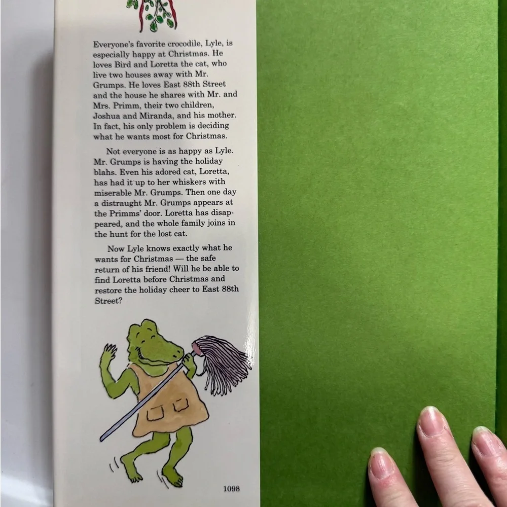 Lyle at Christmas by Bernard Waber • Hardcover with Dust Jacket (1998)